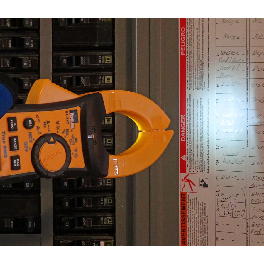 TightSight™ Clamp Meter 400A AC/DC TRMS w/Flashlight, NCVT & Temp