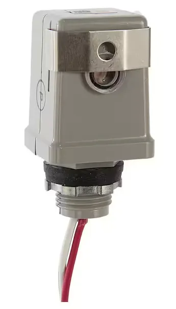 Intermatic 120 V 50/60 Hz. 1800 Watt "T" Stem Mounting