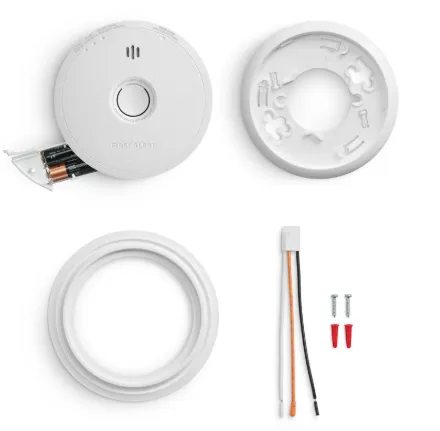 [SM6W01A] SM6W01A Hardwire Smoke Alarm w/ AA Battery Backup